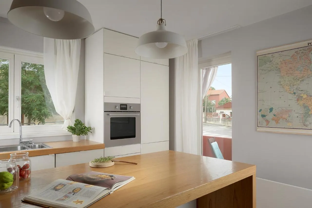 Elegant, Cosy And Quiet, Just 1 Min To Amphiteatre Διαμέρισμα Πούλα